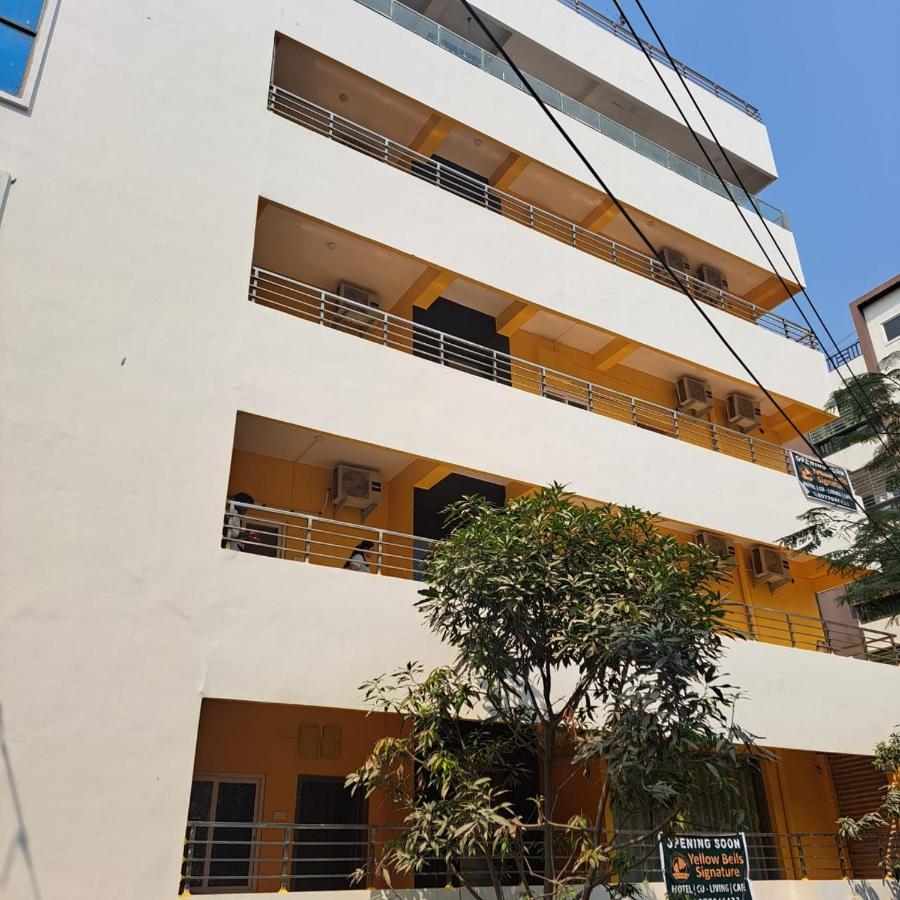 Yellow Bells Signature Hitec City Haïdarabad Extérieur photo