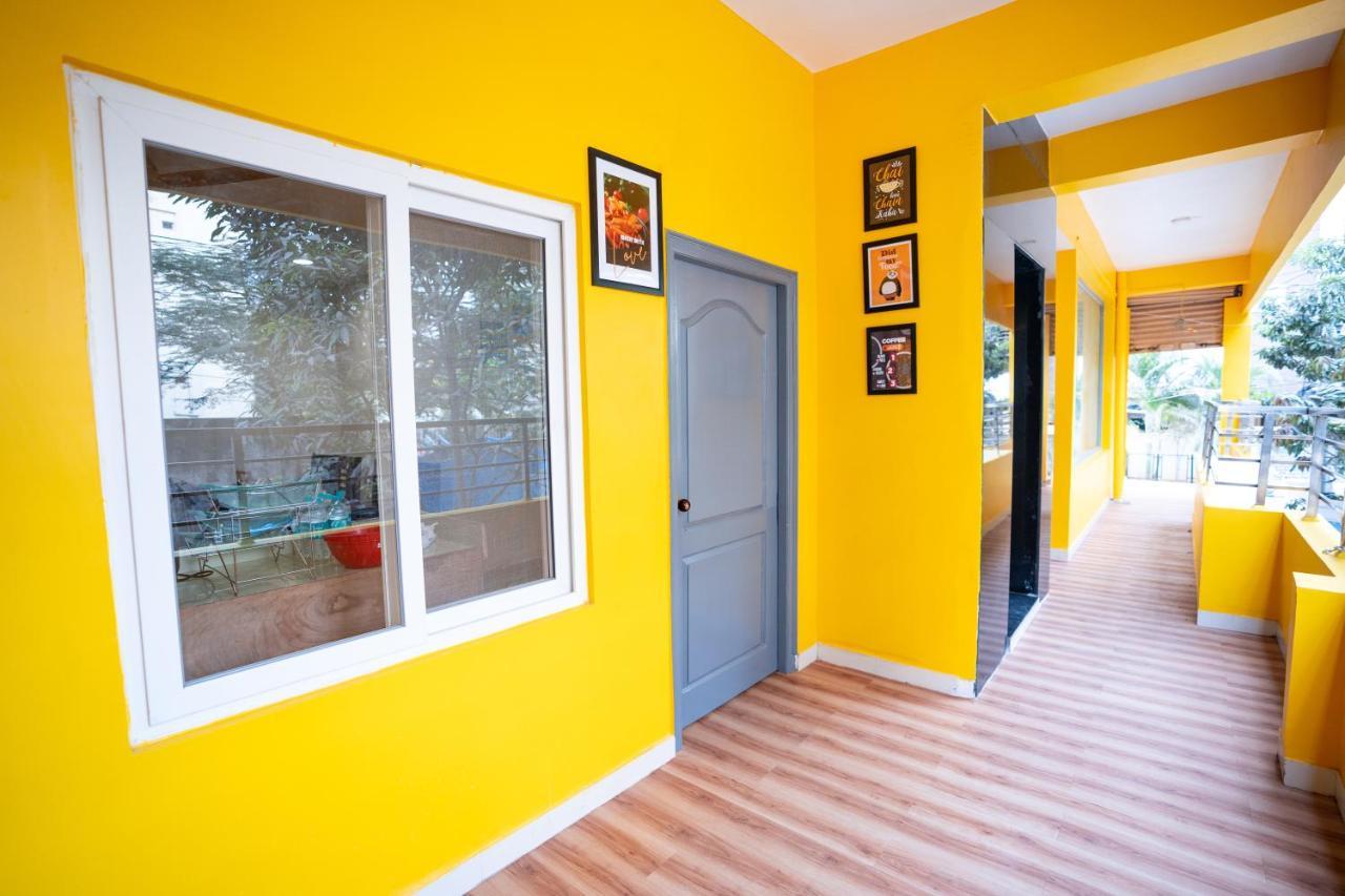 Yellow Bells Signature Hitec City Haïdarabad Extérieur photo